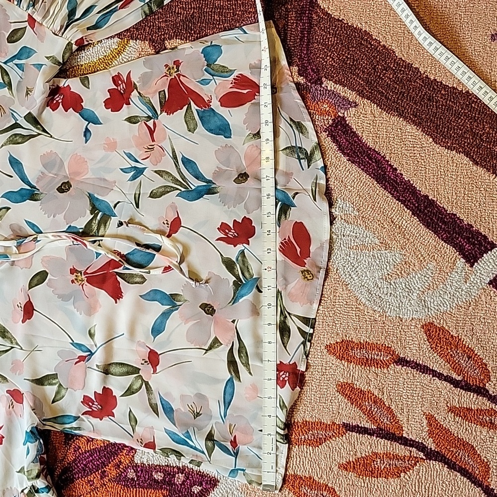 Sheer Floral Print Blouse - Picture 13 of 13